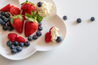 Illustration de l'article : Le clafoutis aux fraises : la recette parfaite pour les beaux jours