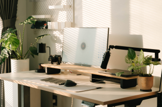 Illustration de l'article : Comment aménager un coin bureau confortable à la maison ?