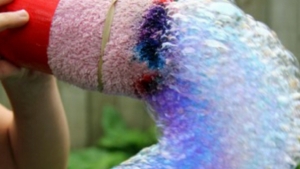 Image illustrant l'article Comment créer un serpent de bulles très facilement ?