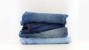 Illustration : "5 conseils pour garder son jean comme neuf lavage après lavage"