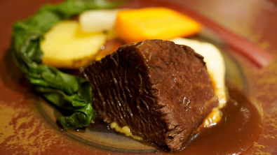 Illustration : Le bœuf bourguignon : un plat délicieux et réconfortant