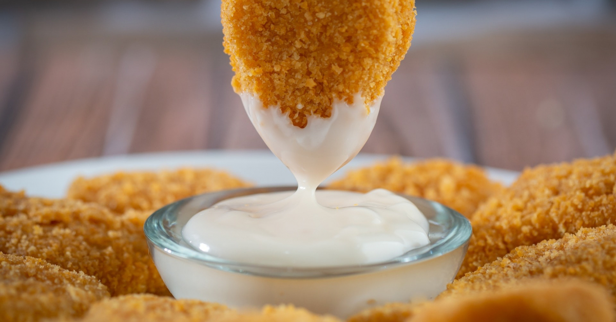 Préparez votre mayonnaise facilement et en quelques minutes grâce au mixeur plongeant