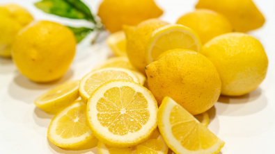 Illustration : "Conservation du citron : l’astuce incontournable qui vous permettra de le garder longtemps"