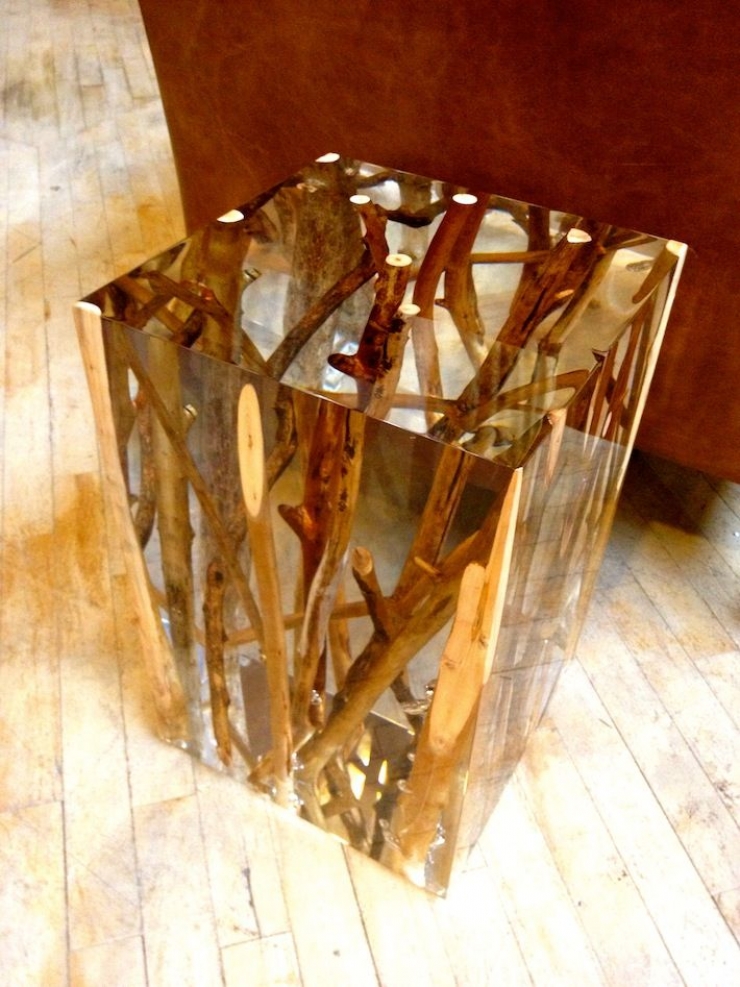 Illustration de l'article : 38 tables très originales pour transformer votre salon en une galerie d’art