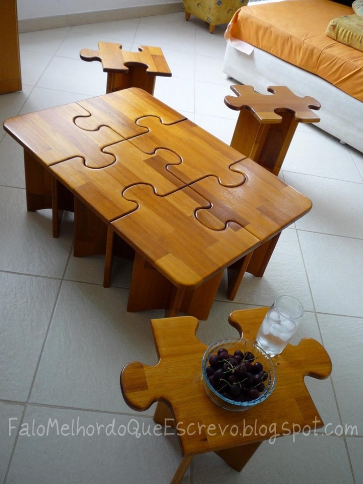 Illustration de l'article : 38 tables très originales pour transformer votre salon en une galerie d’art