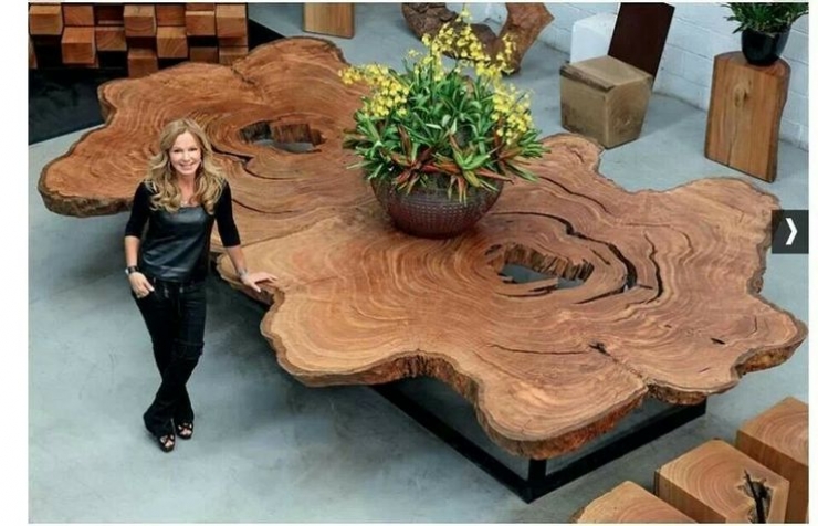 Illustration de l'article : 38 tables très originales pour transformer votre salon en une galerie d’art